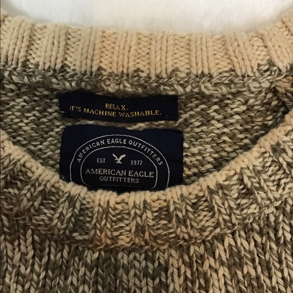 Sweater - Picture 4 of 6